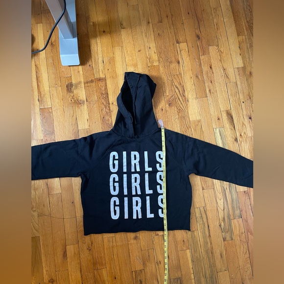 GIRLS GIRLS GIRLS slightly cropped hoodie - Picture 4 of 8